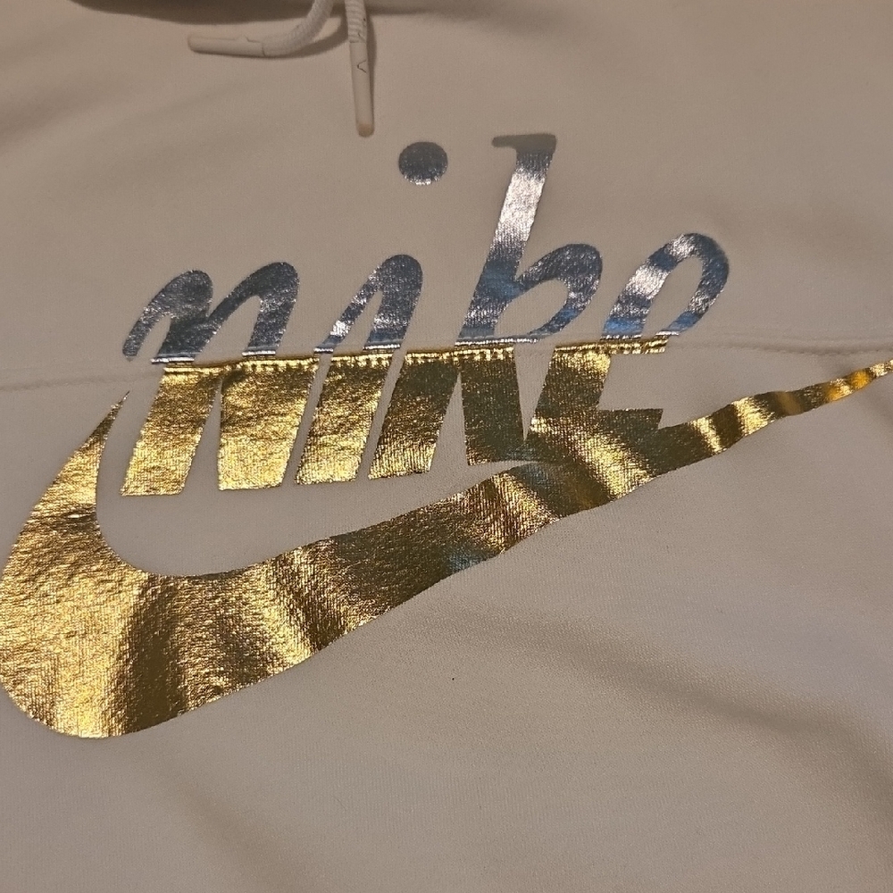 Nike Crop Top Hoodie with Gold And SilverLogo - Picture 3 of 4